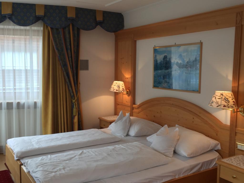 Garni Franca B&B Селва ди Вал Гардена Екстериор снимка